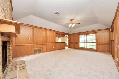 2319 Halbert, Pearland, TX 77581 - Photo 10