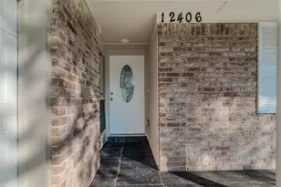 12406 Whittington Dr, Houston, TX 77077 - Photo 6