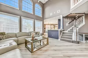 2403 N Lake Front Dr, League City, TX 77573 - Photo 6