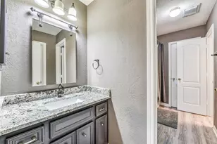 2403 N Lake Front Dr, League City, TX 77573 - Photo 26