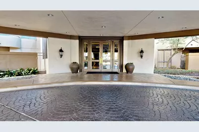 3525 Sage Road #513, Houston, TX 77056 - Photo 2