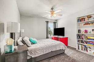 8126 Carillon Way, Rosharon, TX 77583 - Photo 20