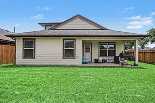 8126 Carillon Way, Rosharon, TX 77583 - Photo 28