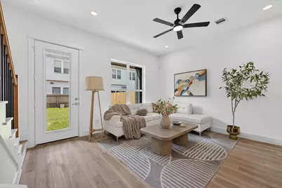 305 Marcella Street #E, Houston, TX 77091 - Photo 4