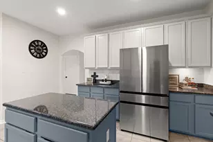 12003 Helene Ct, Pinehurst, TX 77362 - Photo 16