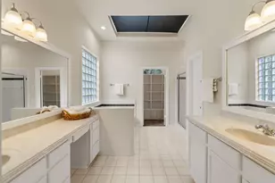 4614 Golden Pond Ct, Sugar Land, TX 77479 - Photo 18