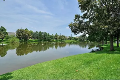 4614 Golden Pond Court, Sugar Land, TX 77479 - Photo 2