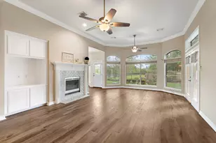 4614 Golden Pond Ct, Sugar Land, TX 77479 - Photo 4