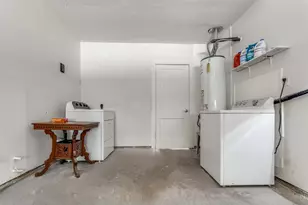 4034 Woodfin St, Houston, TX 77025 - Photo 18