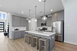 21810 Fitzroy Mnr Ln, Cypress, TX 77433 - Photo 6