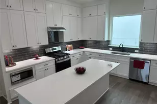 8704 Vadecha Dr, Houston, TX 77055 - Photo 2