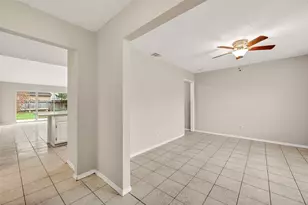 4742 Tain Dr, Houston, TX 77084 - Photo 4