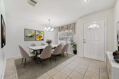 15018 Sugar Peak Drive, Sugar Land, TX 77498 - Photo 4