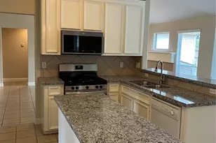 1511 Ashley Ct, Tomball, TX 77375 - Photo 4