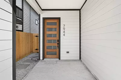 7944 Dyer Street, Houston, TX 77088 - Photo 10