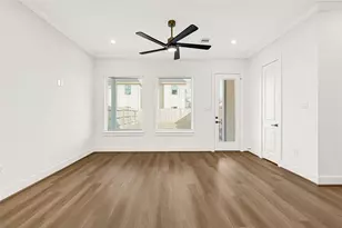 7944 Dyer St, Houston, TX 77088 - Photo 22