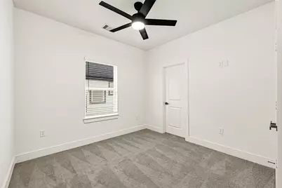 7944 Dyer Street, Houston, TX 77088 - Photo 44