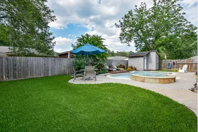 1918 Quail Grove Lane, Missouri City, TX 77459 - Photo 6