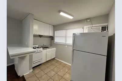 8807 Timberside Drive #3, Houston, TX 77025 - Photo 4