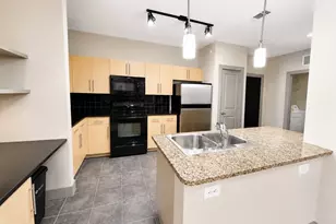3660 Richmond Ave, Houston, TX 77046 - Photo 10
