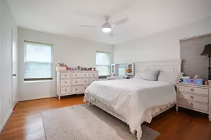 5643 Terwilliger Way, Houston, TX 77056 - Photo 16