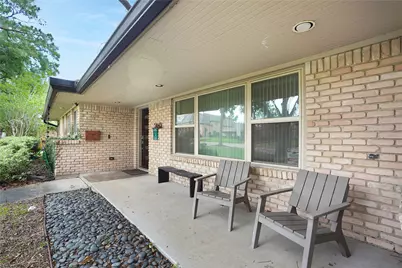 5643 Terwilliger Way, Houston, TX 77056 - Photo 32