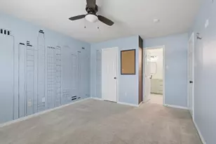 9419 Stonehouse Ln, Houston, TX 77025 - Photo 10