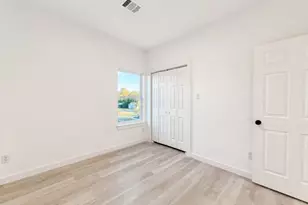 333 Delaware St, Houston, TX 77029 - Photo 24
