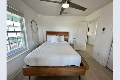 22810 Fresca Street, Galveston, TX 77554 - Photo 8