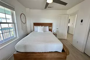 22810 Fresca St, Galveston, TX 77554 - Photo 8