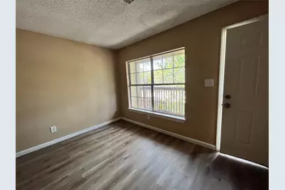 10235 Algiers Road #2, Houston, TX 77041 - Photo 2