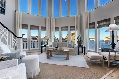 1834 Tiki Drive, Tiki Island, TX 77554 - Photo 8