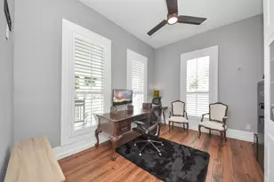 308 S Masonic St, Bellville, TX 77418 - Photo 24
