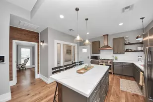 308 S Masonic St, Bellville, TX 77418 - Photo 14