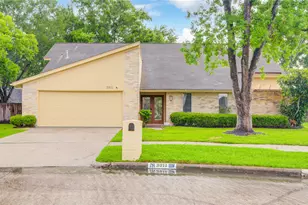 3811 Lamp Lighter Cir, Missouri City, TX 77459 - Photo 2
