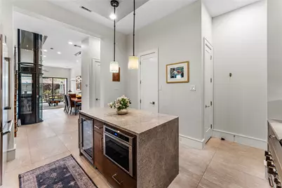 917 Peden Street, Houston, TX 77006 - Photo 8