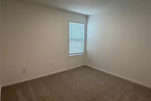 940 Woodhaven Lks Dr, La Marque, TX 77568 - Photo 8