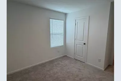 940 Woodhaven Lakes Drive, La Marque, TX 77568 - Photo 6