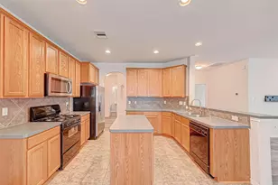 2815 Mustang Hill Ln, Katy, TX 77449 - Photo 16