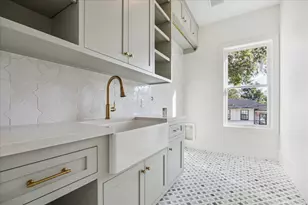2507 Glen Haven Blvd, Houston, TX 77030 - Photo 24