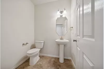 8604 Hollyoaks Creek Lane, Houston, TX 77063 - Photo 12