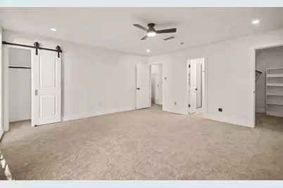 893 Wax Myrtle Lane #3, Houston, TX 77079 - Photo 12
