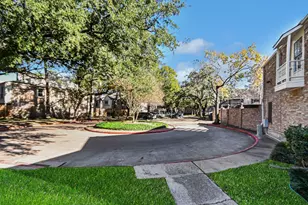 893 Wax Myrtle Ln, Houston, TX 77079 - Photo 22