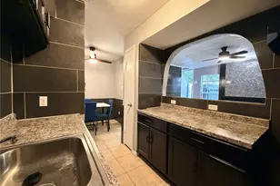 9550 Deering Dr, Houston, TX 77036 - Photo 4