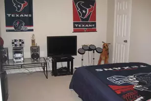 1215 Mabry Mill Rd, Houston, TX 77062 - Photo 14