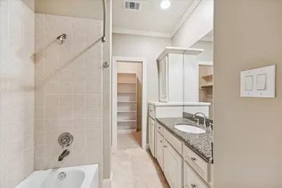 1712 McDuffie Street, Houston, TX 77019 - Photo 20