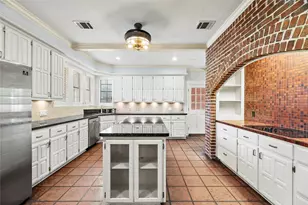 1315 Breezy Bend Dr, Katy, TX 77494 - Photo 10