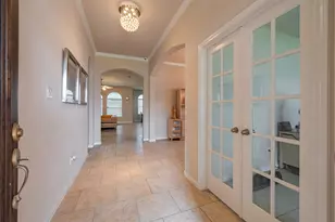 13815 Normandy Ct, Sugar Land, TX 77498 - Photo 4