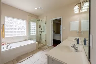 13815 Normandy Ct, Sugar Land, TX 77498 - Photo 22
