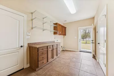 324 Howard Street, Sealy, TX 77474 - Photo 20